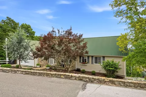 Exterior - 464 Slane Chapel Rd, Branson West, MO 65737 photo 11 of 17