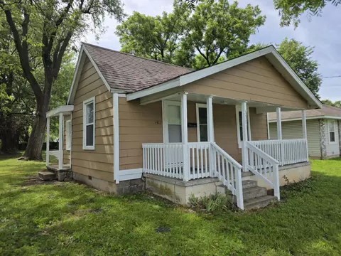 1311 N Forest Ave, Springfield, MO 65802