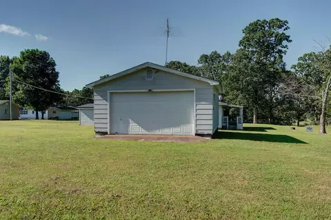 Exterior - 201 Cherokee Trl, Protem, AR 65733 photo 6 of 11