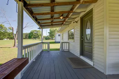 Exterior - 201 Cherokee Trl, Protem, AR 65733 photo 2 of 11