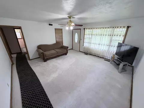Living - 500 W Crestview St, Springfield, MO 65807 photo 1 of 3