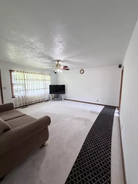 Living - 500 W Crestview St, Springfield, MO 65807 photo 2 of 3