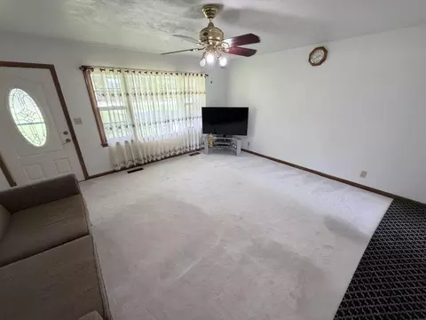 Living - 500 W Crestview St, Springfield, MO 65807 photo 3 of 3