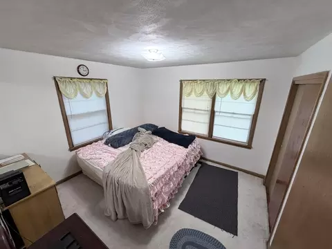 Bedroom - 500 W Crestview St, Springfield, MO 65807 photo 4 of 4