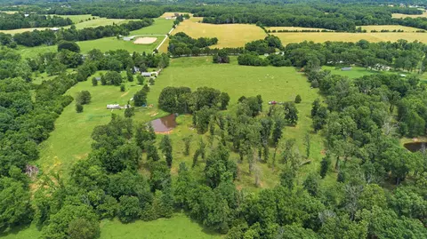 000 Apache Rd, Sparta, MO 65753 photo 10