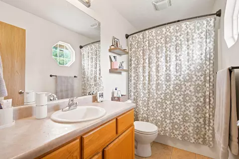 Bath - 406 Sugar Tree Rd, Sparta, MO 65753 photo 1 of 2