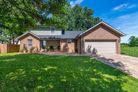 3283 N Nixon Ave, Springfield, MO 65803