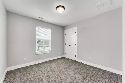 Bedroom - 841 E Acacia Ln, Nixa, MO 65714 photo 5 of 5