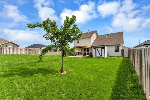 Exterior - 841 E Acacia Ln, Nixa, MO 65714 photo 4 of 5