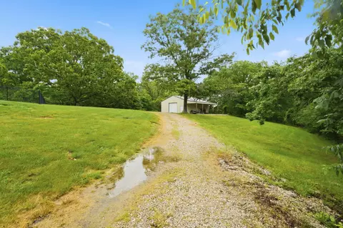 Exterior - 9450 E Fireside Ln, Strafford, MO 65757 photo 9 of 11