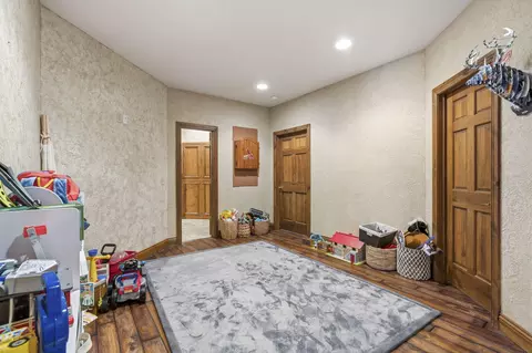 Entry Way - 9450 E Fireside Ln, Strafford, MO 65757 photo 6 of 6