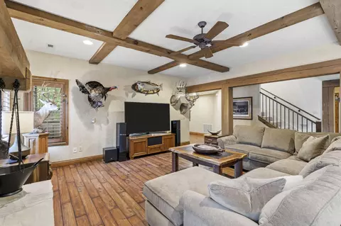 Living - 9450 E Fireside Ln, Strafford, MO 65757 photo 4 of 6