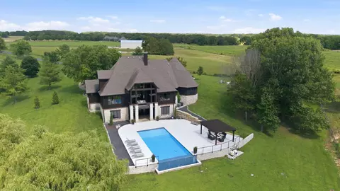 2632 State Highway B, Rogersville, MO 65742