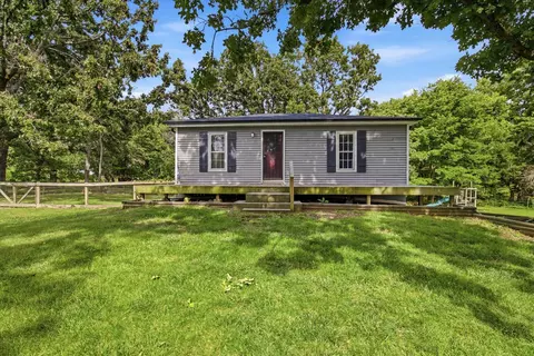 1384 N Farm Road 227, Strafford, MO 65757
