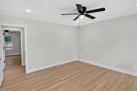 Bedroom - 215 Mccann Rd, Powersite, MO 65731 photo 4 of 7