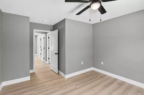 Entry Way - 215 Field Rd, Powersite, MO 65731 photo 2 of 3