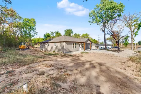 Exterior - 215 Mccann Rd, Powersite, MO 65731 photo 8 of 9