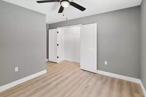 Bedroom - 215 Field Rd, Powersite, MO 65731 photo 5 of 6