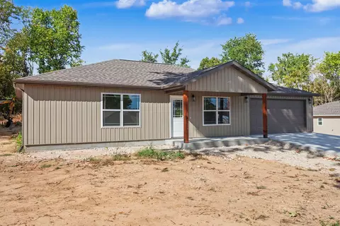 Exterior - 215 Mccann Rd, Powersite, MO 65731 photo 2 of 9