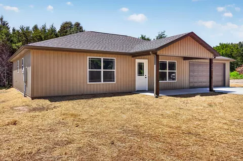 Exterior - 215 Field Rd, Powersite, MO 65731 photo 2 of 6