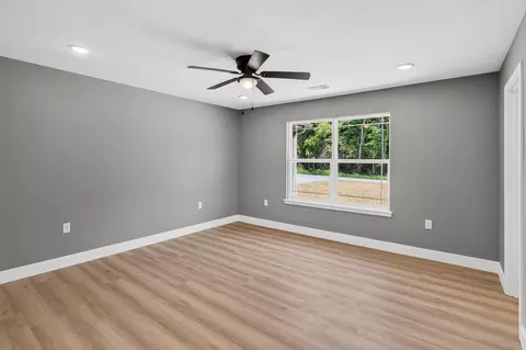 Living - 215 Field Rd, Powersite, MO 65731 photo 4 of 4