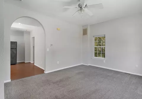615 W Atlantic St, Springfield, MO 65803 photo 4