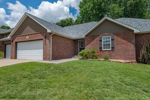 853 E Meadow Garden Ct, Nixa, MO 65714 photo 4