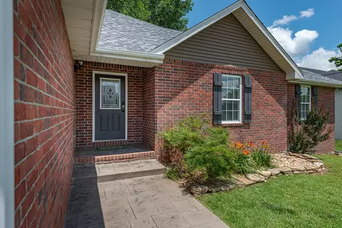 853 E Meadow Garden Ct, Nixa, MO 65714 photo 5