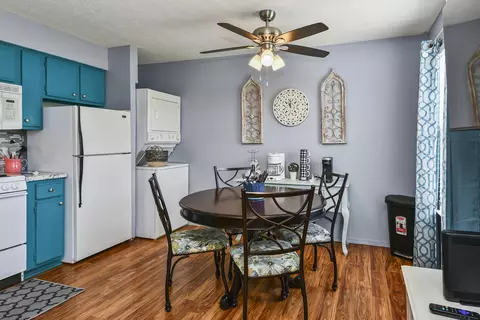 Dining - 12 Scenic Ct #3, Branson, MO 65616 photo 1 of 3