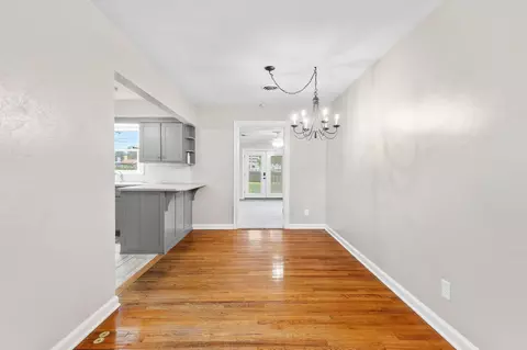 Dining - 1328 E University St, Springfield, MO 65804 photo 1 of 1