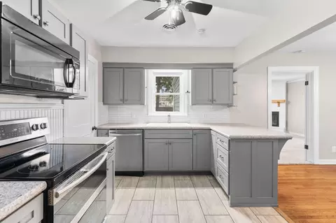 Kitchen - 1328 E University St, Springfield, MO 65804 photo 1 of 3
