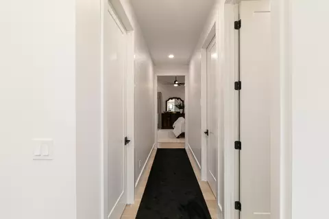 Entry Way - 874 E Kenmare Ct, Nixa, MO 65714 photo 4 of 5