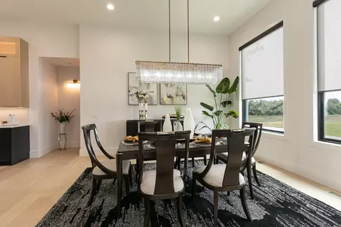 Dining - 874 E Kenmare Ct, Nixa, MO 65714 photo 2 of 2