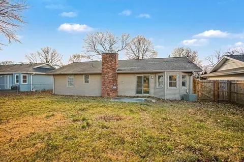 2344 S Kickapoo Ave, Springfield, MO 65804 photo 23