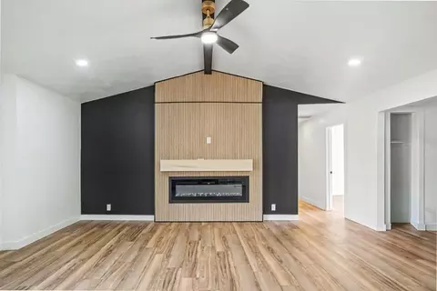 2344 S Kickapoo Ave, Springfield, MO 65804 photo 6