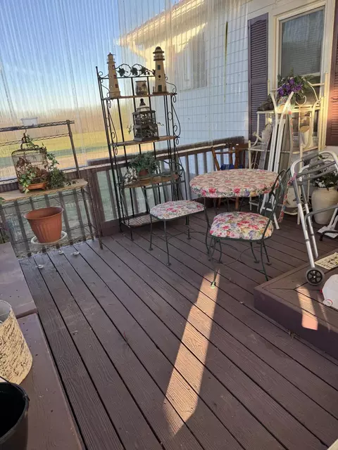 Exterior - 2717 Chestnut Dr, Cabool, MO 65689 photo 6 of 19
