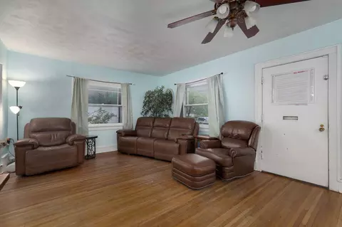 Living - 2020 N Douglas Ave, Springfield, MO 65803 photo 3 of 7