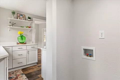 Other - 727 E Dale St, Springfield, MO 65803 photo 2 of 4