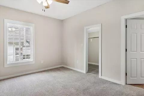 Bedroom - 727 E Dale St, Springfield, MO 65803 photo 3 of 3