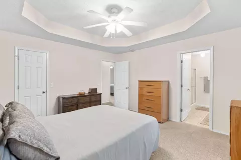 Bedroom - 3172 W Grandview St, Springfield, MO 65803 photo 2 of 4