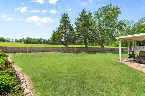 Exterior - 3172 W Grandview St, Springfield, MO 65803 photo 2 of 12