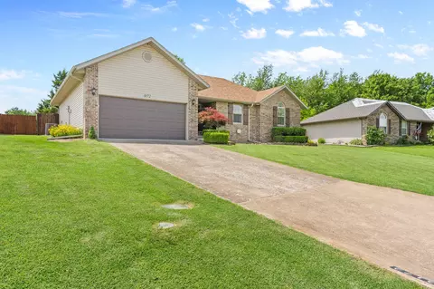 Exterior - 3172 W Grandview St, Springfield, MO 65803 photo 10 of 12