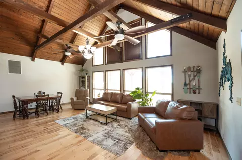 Living - 1506 Meadowview Rd, Galena, MO 65656 photo 1 of 4