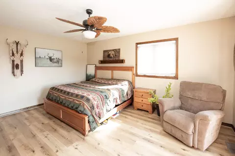 Bedroom - 1506 Meadowview Rd, Galena, MO 65656 photo 3 of 6