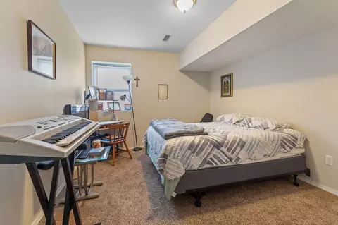 Bedroom - 268 270 Forest Ln, Branson, MO 65616 photo 3 of 5