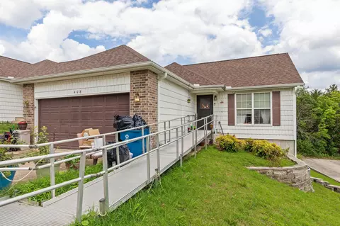 Exterior - 408 410 Woodland Dr, Branson, MO 65616 photo 4 of 4
