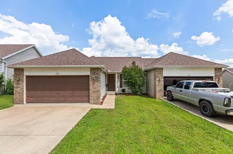 Exterior - 418 420 Woodland Dr, Branson, MO 65616 photo 4 of 4