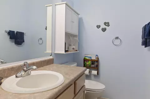 Bath - 472 474 Woodland Dr, Branson, MO 65616 photo 5 of 6