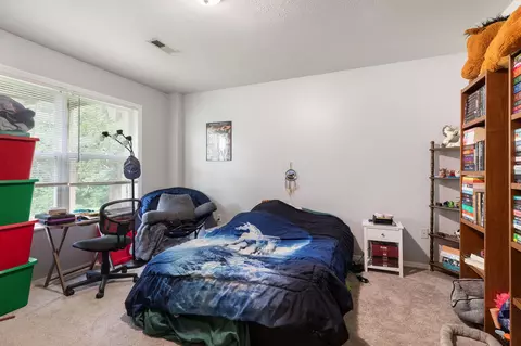 Bedroom - 472 474 Woodland Dr, Branson, MO 65616 photo 3 of 5