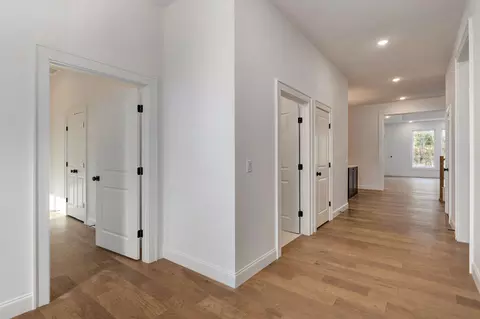Entry Way - 2187 N Silver Charm Ave, Springfield, MO 65802 photo 2 of 5